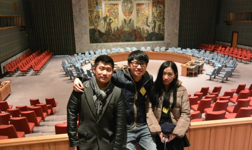 思成团队代表在联合国安理会合影