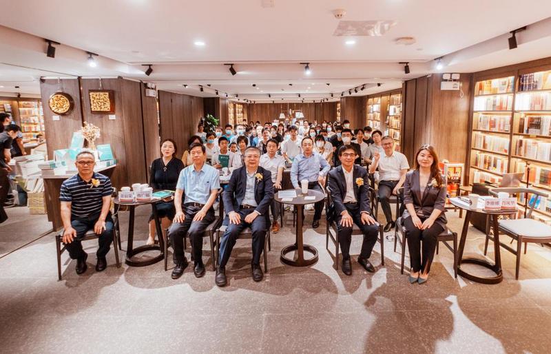 https://oss.gzdaily.cn/site2/pad/pic/2023-04/22/ff12eac8-d225-4d2f-9c12-47c6a95c6494.jpeg.2