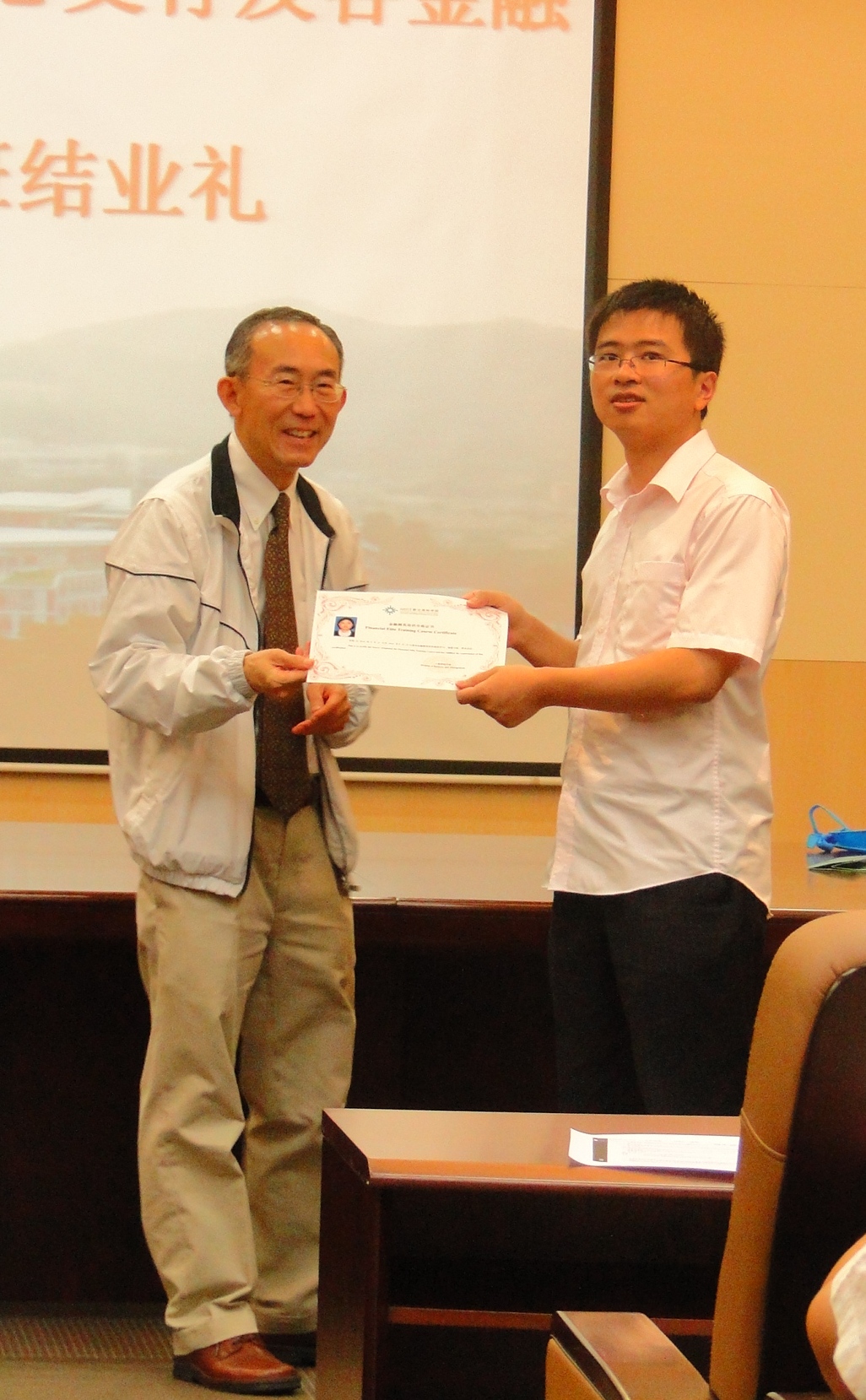 201006292.jpg 201006292.jpg