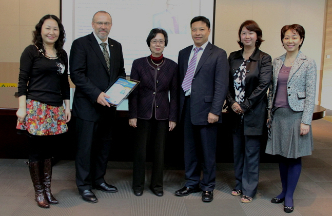 20130408xixini1 copy