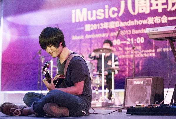 20131118-I-02